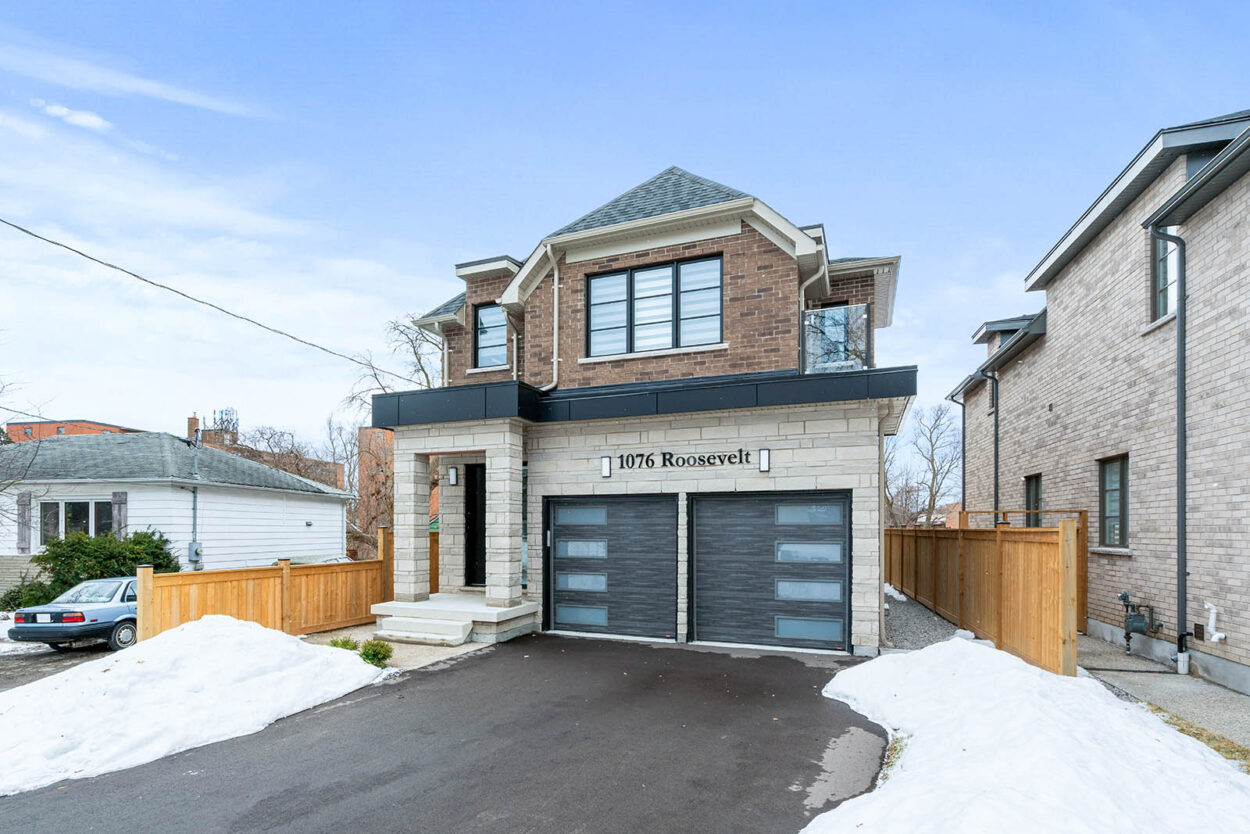 1076 Roosevelt